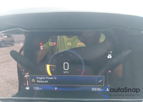 2025 Chevrolet Trax Fwd 2Rs z USA, uszkodzony, nr VIN KL77LJEP4SC044695